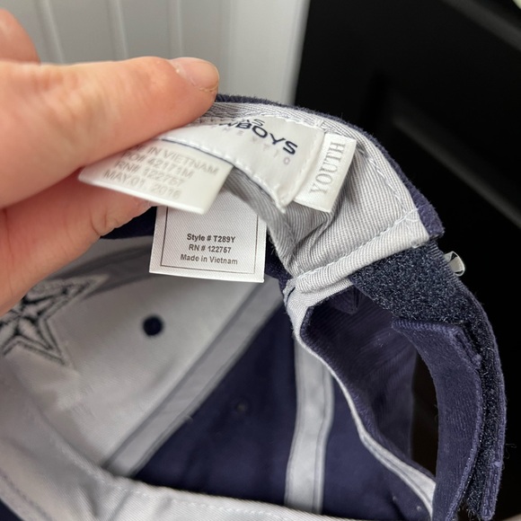 Youth Dallas Cowboys Hat - Picture 8 of 9